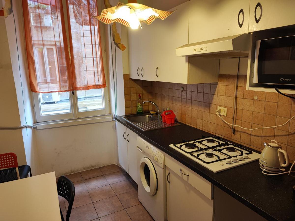 ローマTurati Houseアパートメント エクステリア 写真